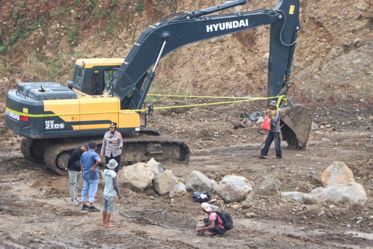 Polresta Cirebon Segel Tambang Galian C Diduga Ilegal di Beber, Langkah Tegas Cegah Bencana dan Pelanggaran Hukum