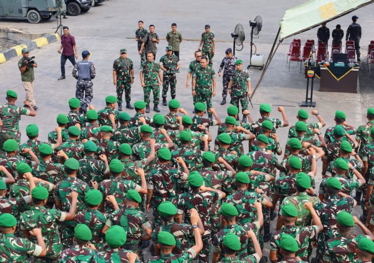 Pangdam I/BB Beri Arahan kepada 1.524 Prajurit Brigade TP 89 yang Tiba di Belawan