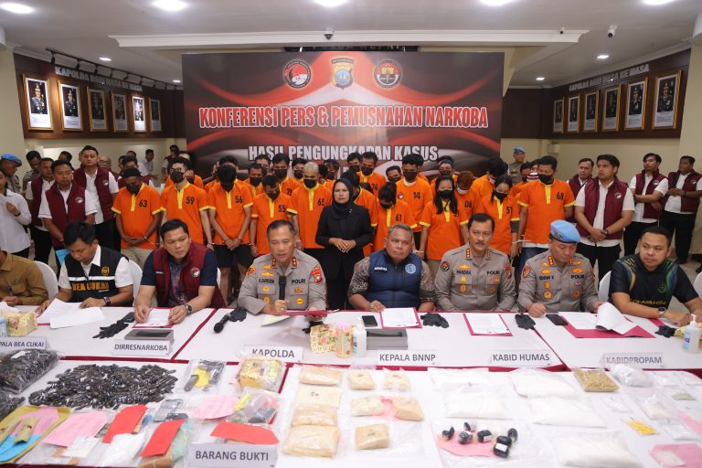Polda kepri Ungkap 26 Kasus Narkotika, Musnahkan barang bukti dan Selamatkan 100 Ribu Jiwa.