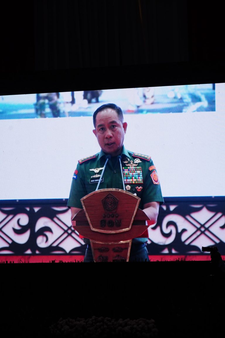 Panglima TNI dan Kapolri Beri Pembekalan 2.000 Capaja TNI-Polri Tahun 2025