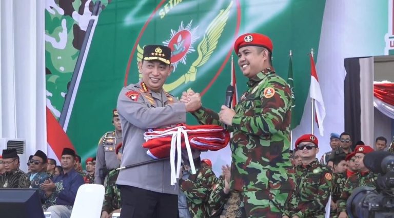Kapolri Pimpin Apel Akbar Kokam Pemuda Muhammadiyah 2025 di Yogyakarta, Tegaskan Sinergi Ketahanan Pangan