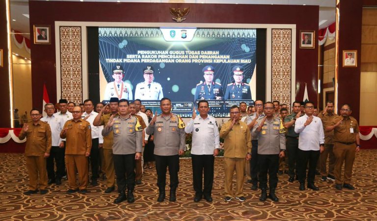 Kapolda Kepri hadiri pengukuhan Gugus Tugas TPPO, Tegaskan komitmen bersama Berantas perdagangan Orang,
