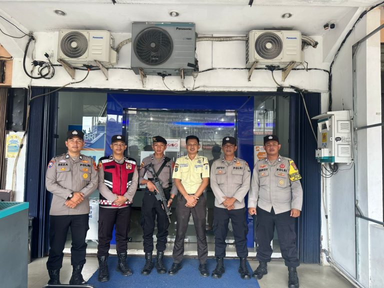 Jaga Kondusivitas Wilayah, Polsek Dabo Singkep Beri Edukasi Satpam Obyek Vital*