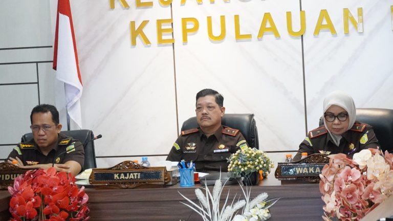 Kajati Kepri Selesaikan 4 Kasus di Batam dan Karimun dengan Pendekatan Restoratif Justice.